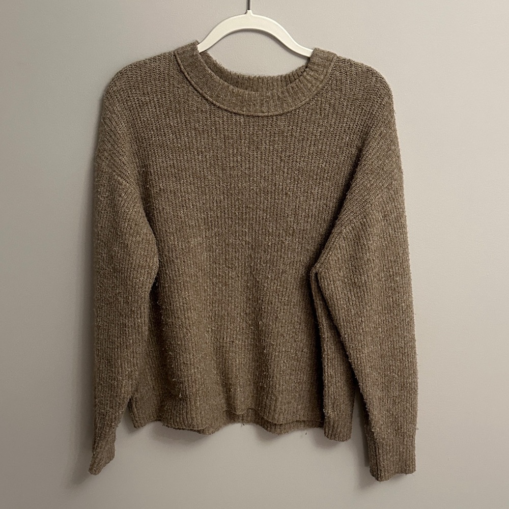 American Eagle Outfitters Tan Knit Sweater